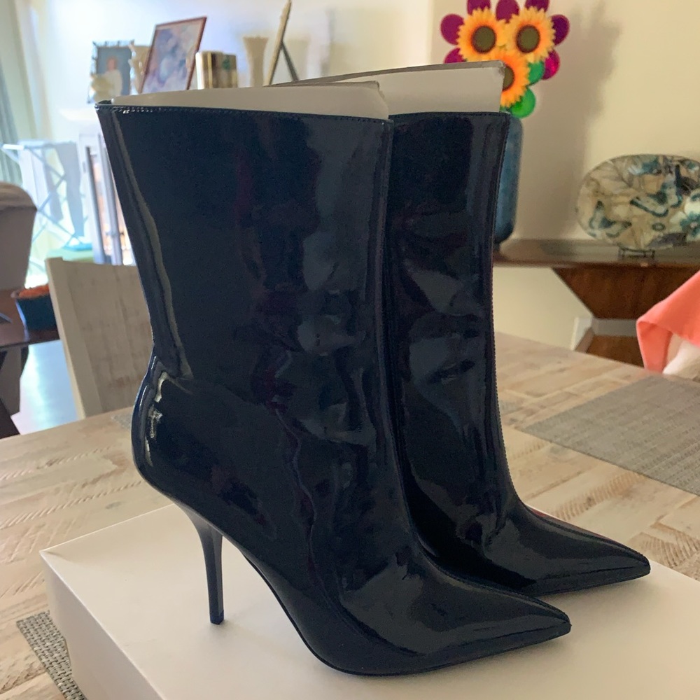 Shoes- boots